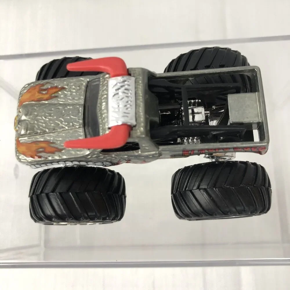 Hot Wheels Monster Jam Truck 25th Anniversary Silver El Toro Loco 1:64 HTF